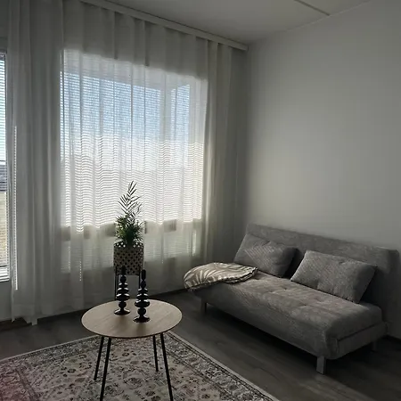 Daire Kaksio Meren Laeheisyydessae *