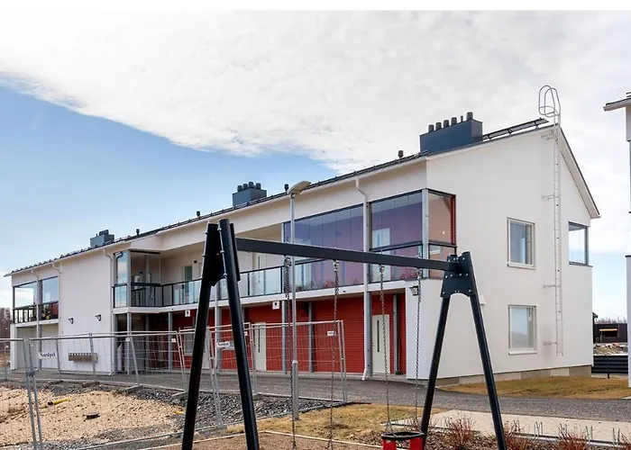 Kaksio Meren Laeheisyydessae *